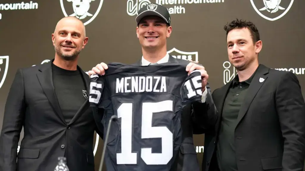 First overall pick Fernando Mendoza signs guaranteed deal with Raiders, who seem to be an 'arrow up' NFL club - Fox News