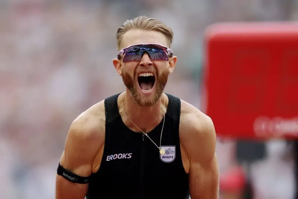 Josh Kerr sets new World Record mile time, beating 27-year mark