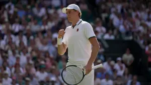 Wimbledon men's final: Score, live updates as Jannik Sinner, Alexander Zverev face off