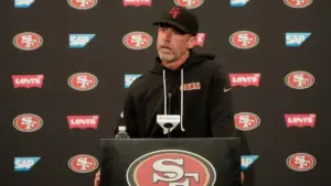 Foerster oversees 49ers practice with on-mend Shanahan nearby