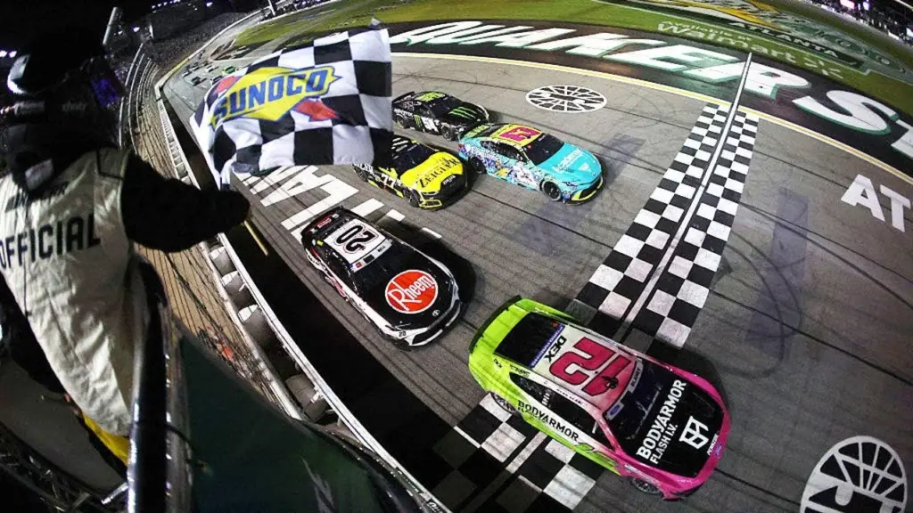 Ryan Blaney wins Cup Series overtime thriller at EchoPark - NASCAR.com